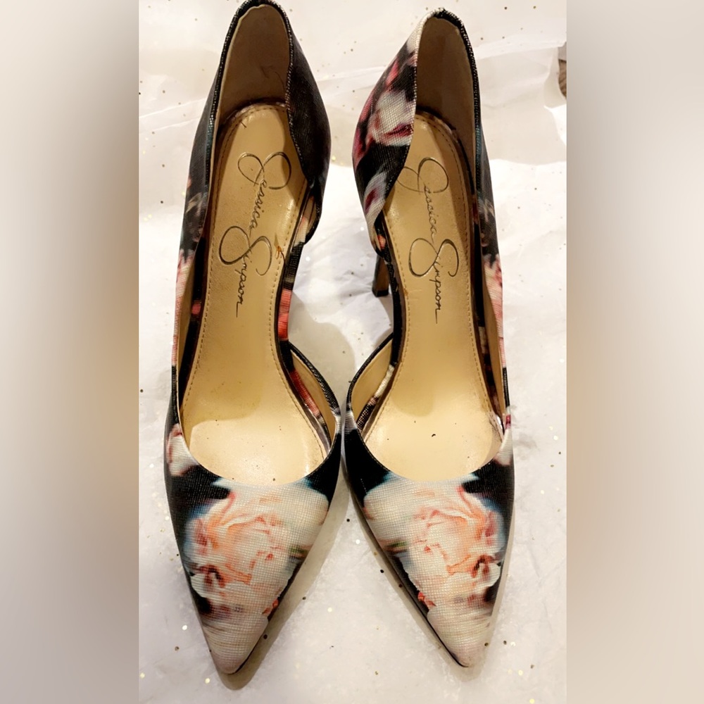 Floral pumps
